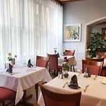 L'embleme - Boutique 3*