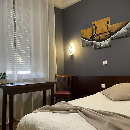 Hotel L'embleme - Boutique 3*