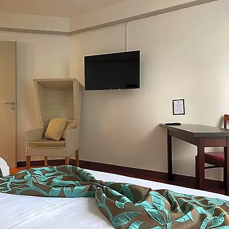 Hotel L'embleme - Boutique 3*
