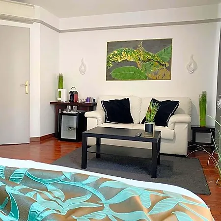 Hotel L'embleme - Boutique 3*
